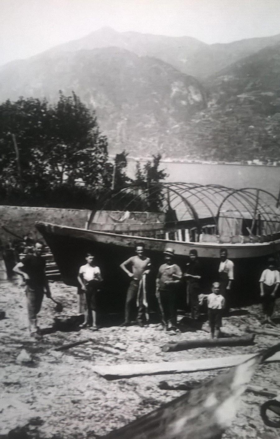 Erio Matteri shipyard in Lake Como archive photo