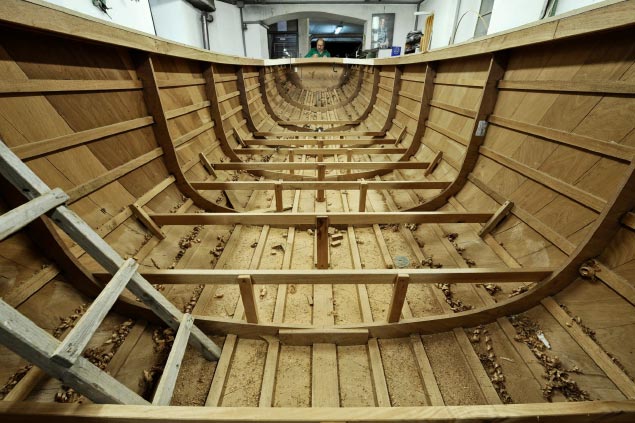 shipyard building electric boats shipyard building electric boats